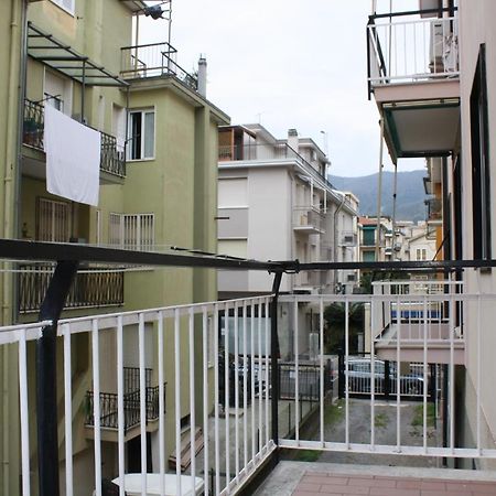 斯波托尔诺Casa Emma 400 Mt Dal Mare公寓 外观 照片
